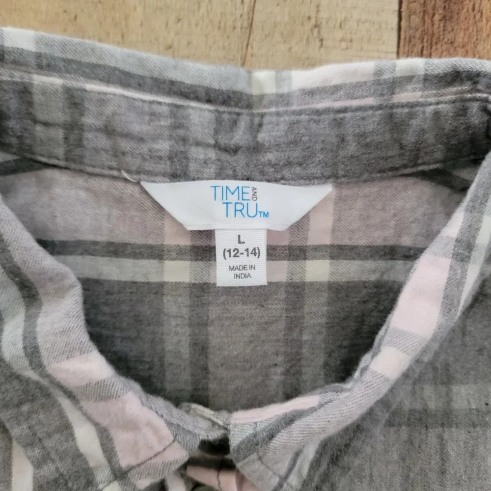 Time and Tru Gray and Pink Plaid Flannel Button Down Large - Picture 15 of 16